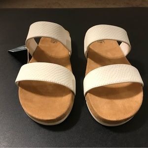 Cliff White Sandals NWOT